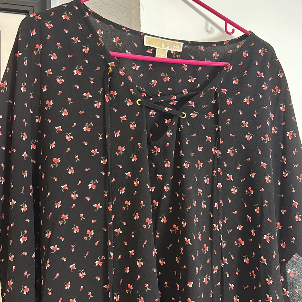 MICHAEL Michael Kors Black and Red Floral Blouse - Picture 3 of 5